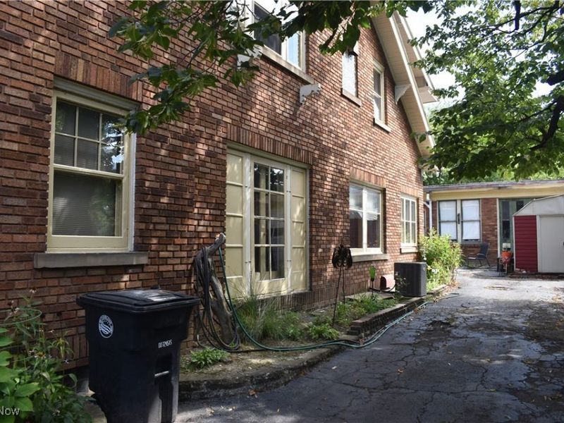 4581 Pearl Road, Cleveland, OH 44109 Photo 35