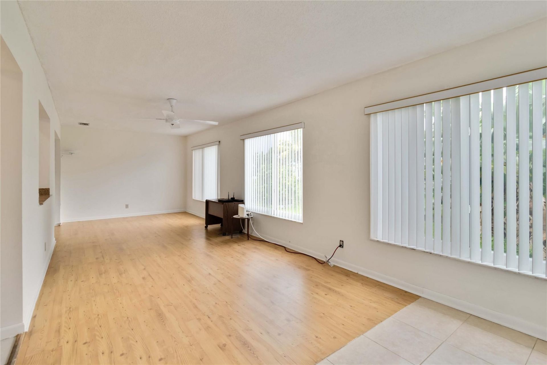 735 NW 73rd Terrace, Margate, FL 33063 Photo