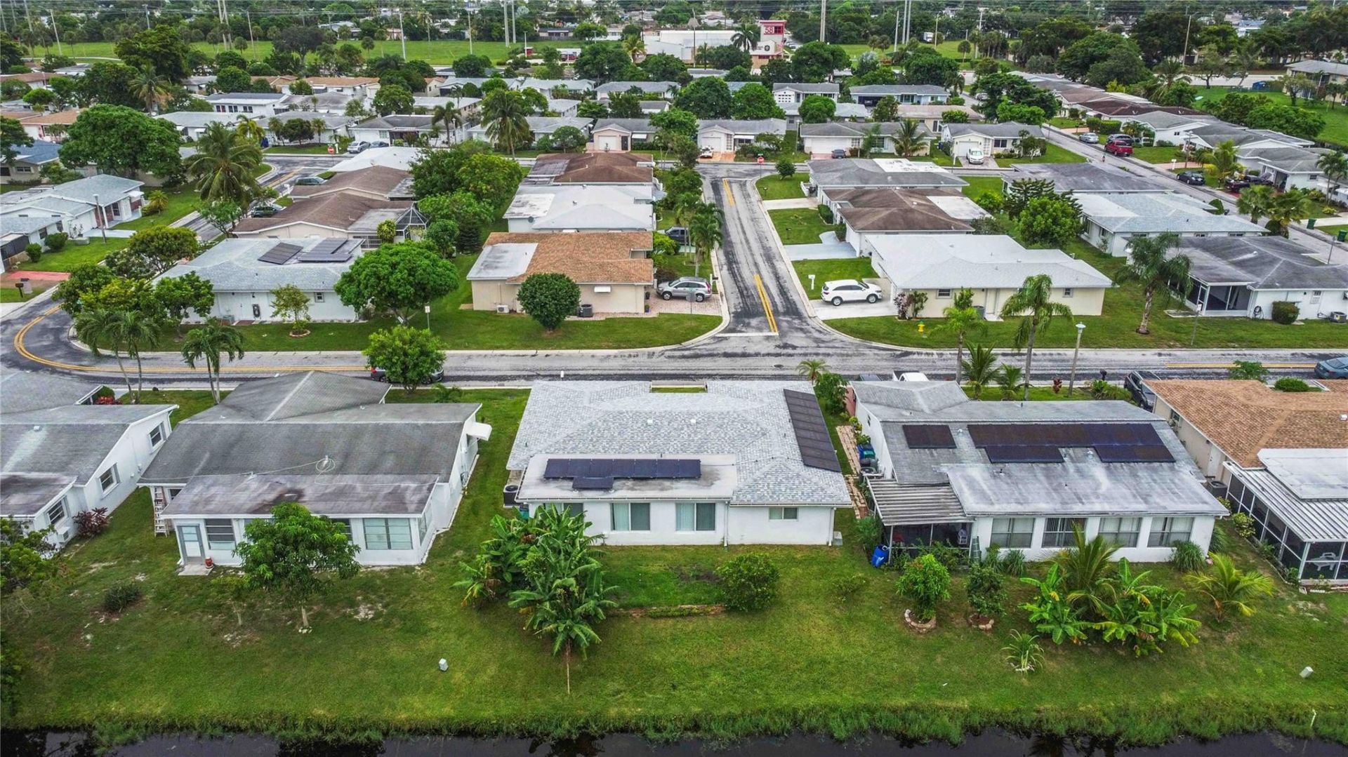 735 NW 73rd Terrace, Margate, FL 33063 Photo