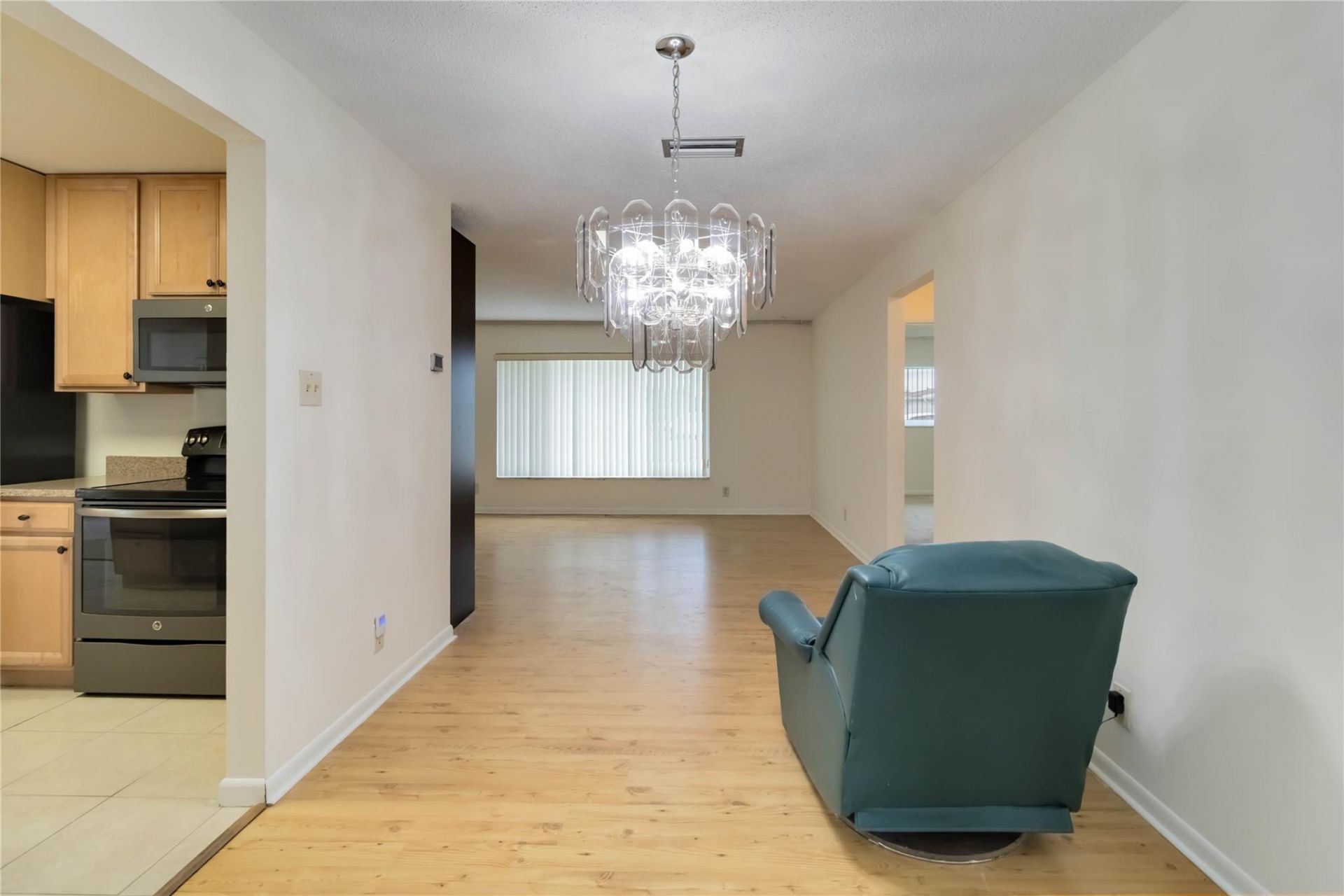 735 NW 73rd Terrace, Margate, FL 33063 Photo