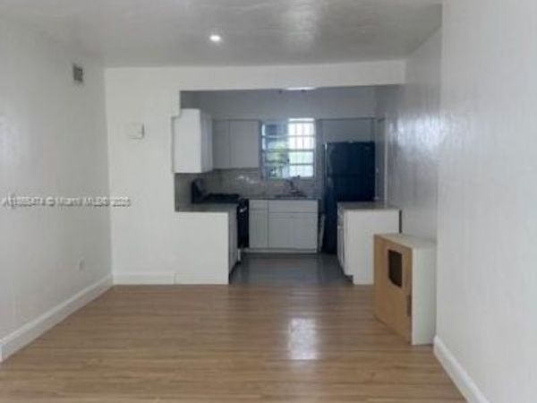 1258 Marseille Dr, Unit 2, Miami Beach, FL 33141