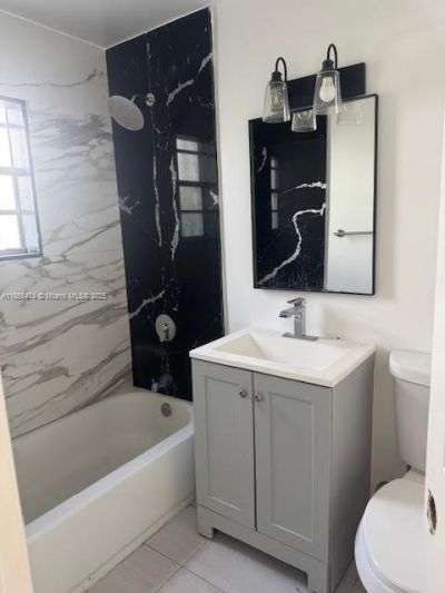 1258 Marseille Dr, Unit 2, Miami Beach, FL 33141 Photo