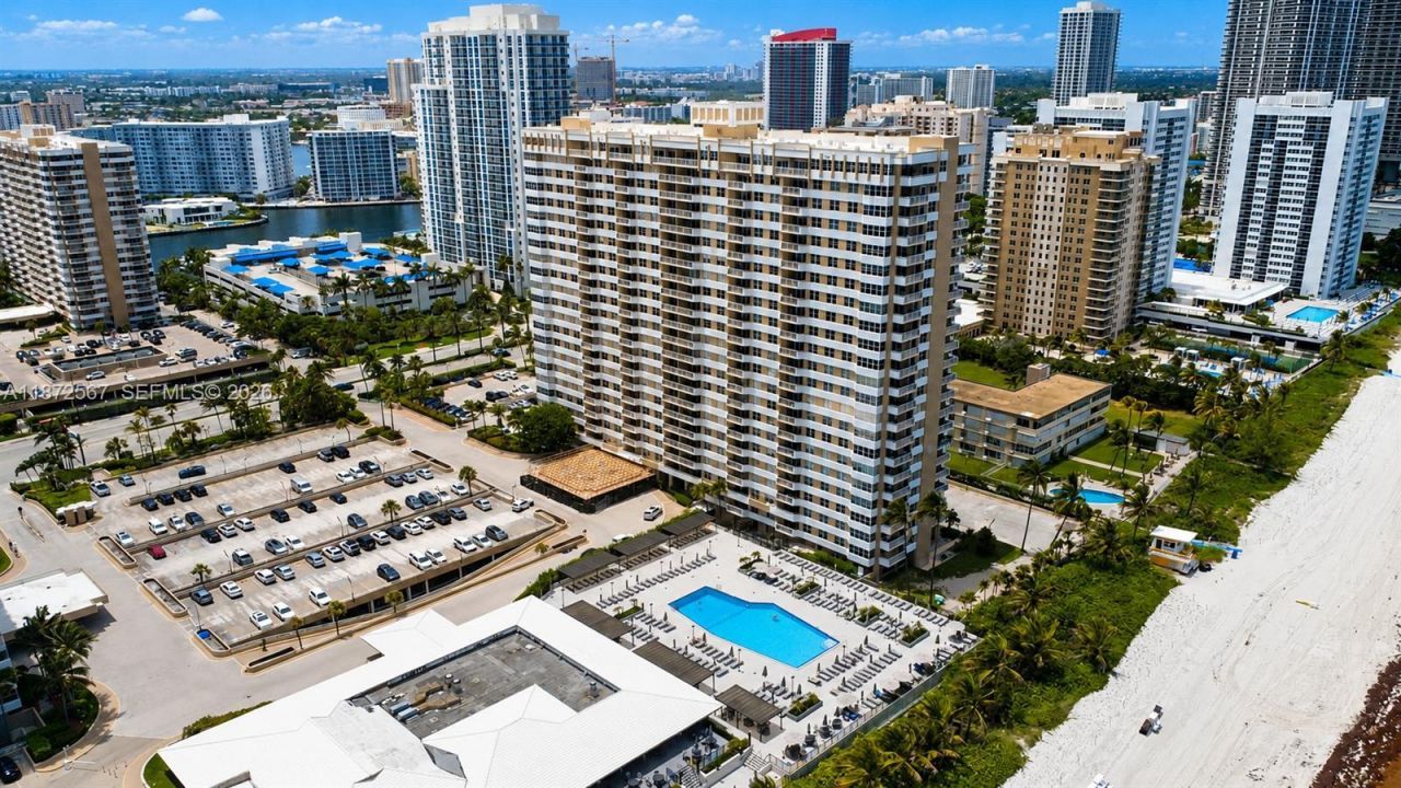 1950 S Ocean Dr, Unit 11D, Hallandale Beach, FL 33009 Photo