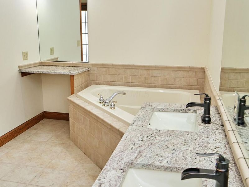 1189 Ridge Road NE, Lancaster, OH 43130 Photo 45