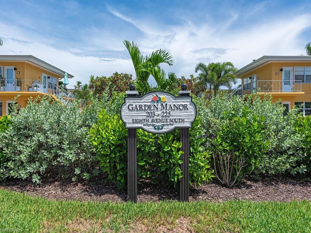 211 8th Ave S, Unit 211A, Naples, FL 34102 Photo