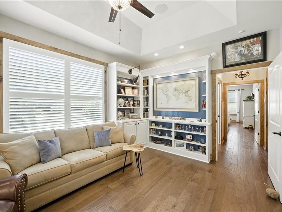 Property Image 37