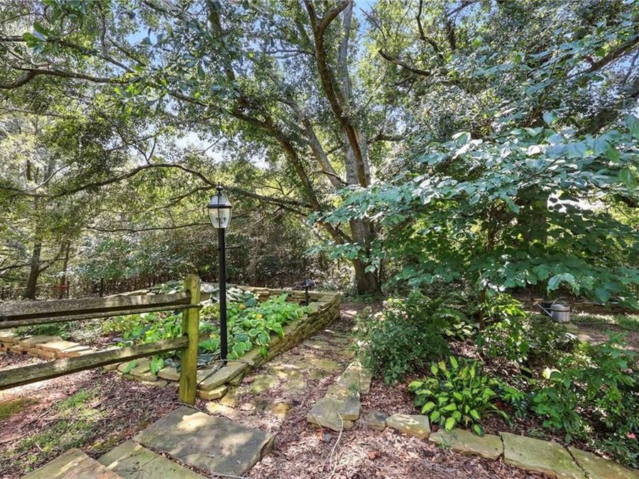 Property Image 46