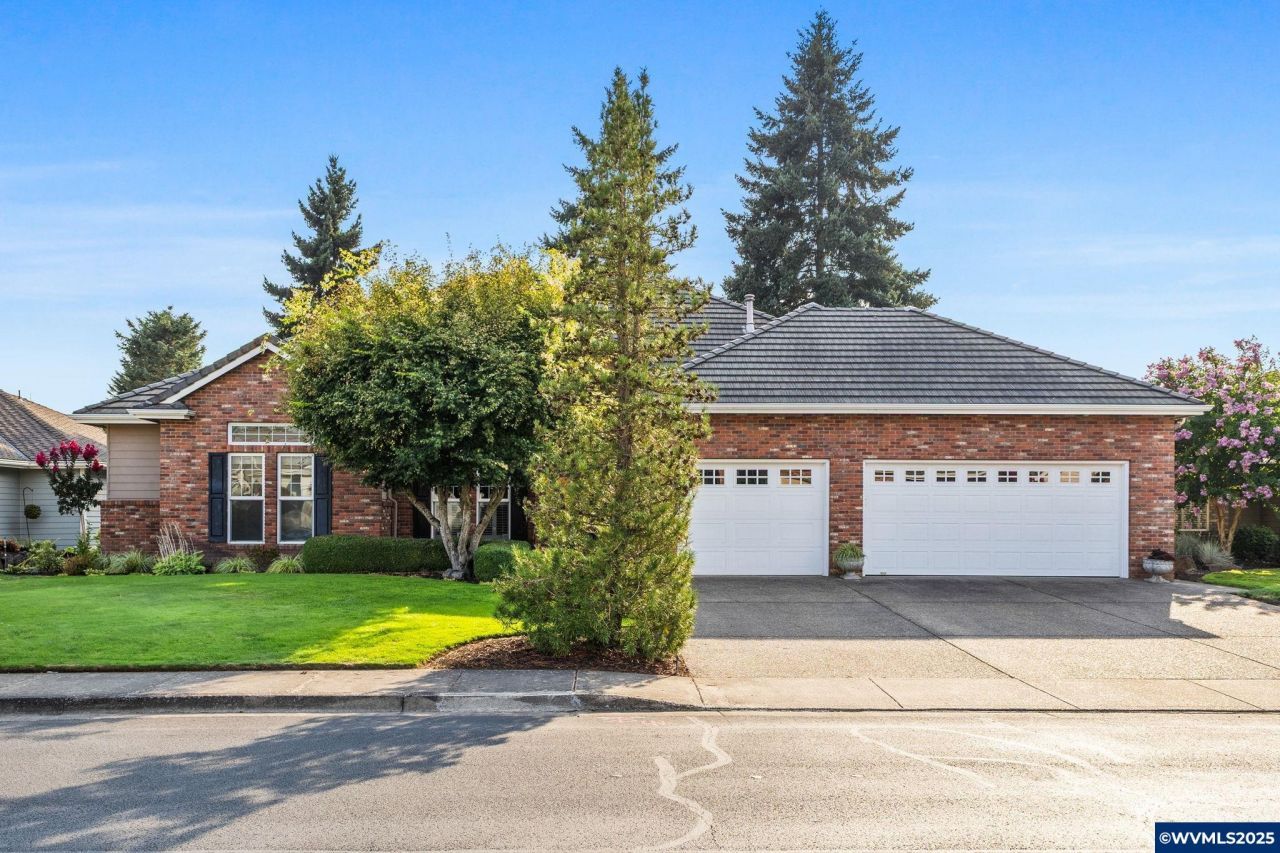 6467 Hogan Dr N, Keizer, OR 97393 Main Photo