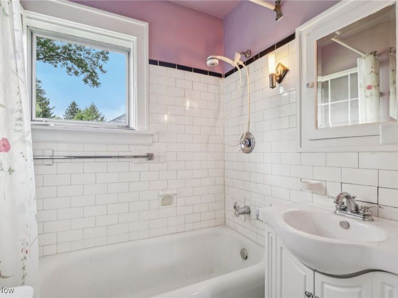 2040 Braewick Drive, Akron, OH 44313 Photo 14