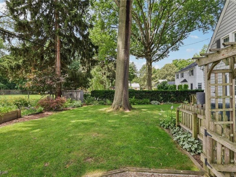 2040 Braewick Drive, Akron, OH 44313 Photo 22