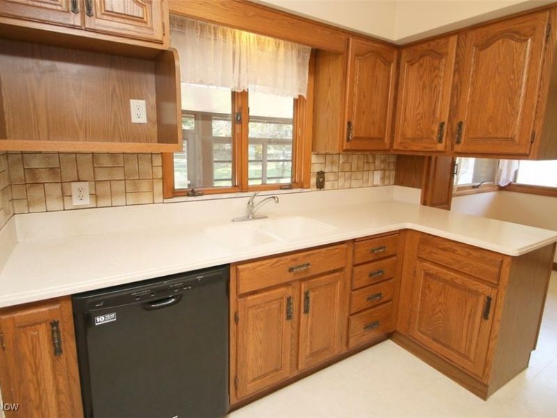 1051 Belwood Drive, Highland Heights, OH 44143 Photo 18