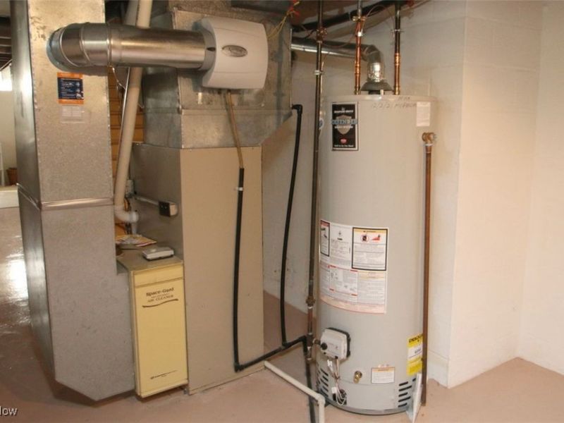 1051 Belwood Drive, Highland Heights, OH 44143 Photo 41