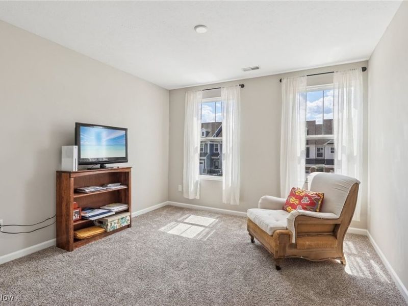 870 Dipper Lane, Unit 2, Aurora, OH 44202 Photo 22