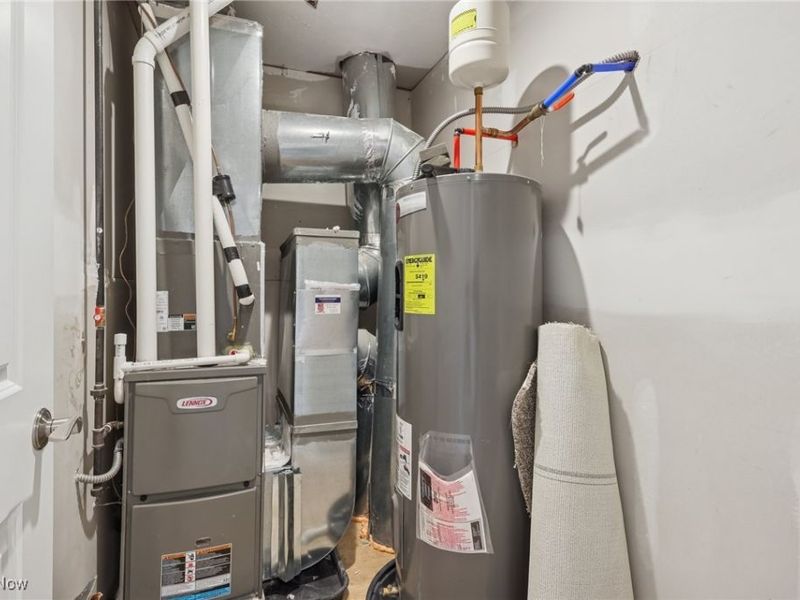 870 Dipper Lane, Unit 2, Aurora, OH 44202 Photo 37