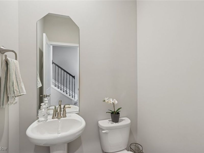 870 Dipper Lane, Unit 2, Aurora, OH 44202 Photo 38