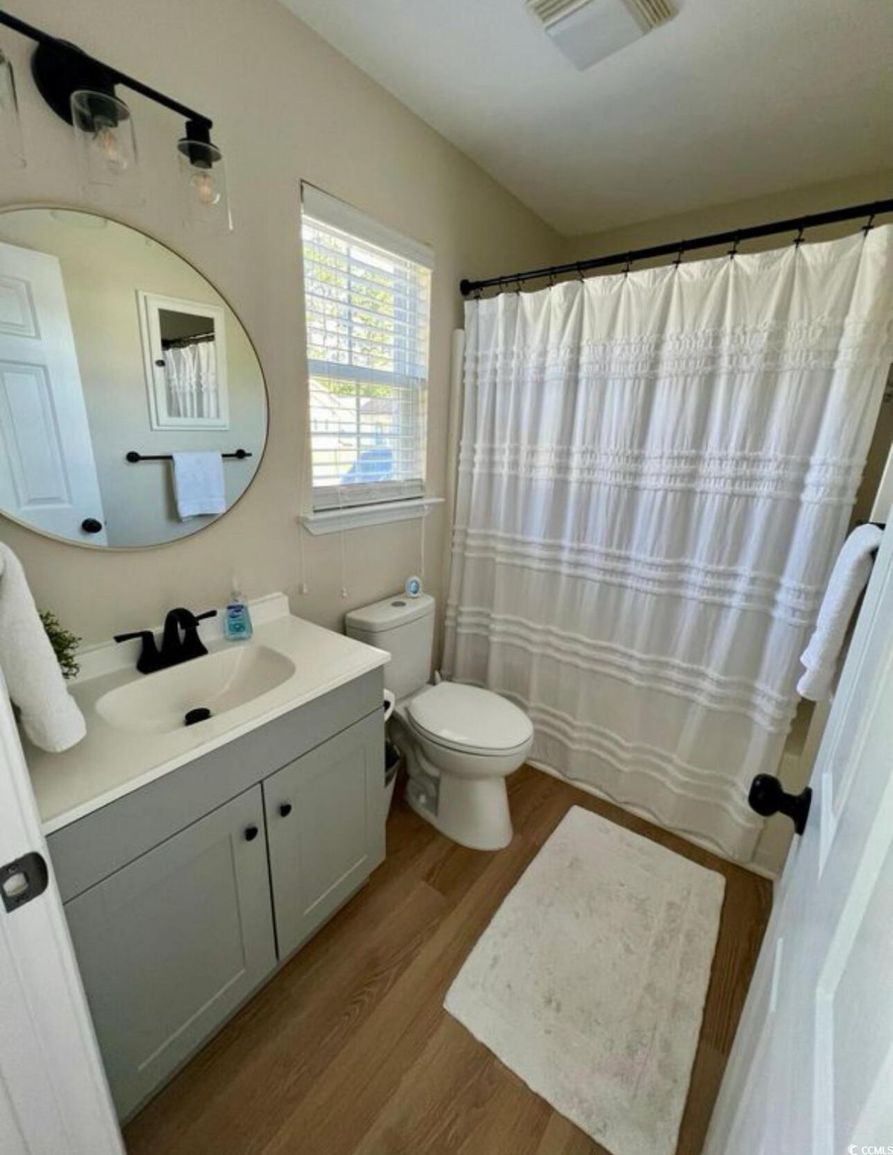 232 Oak Lea Dr. Photo 10