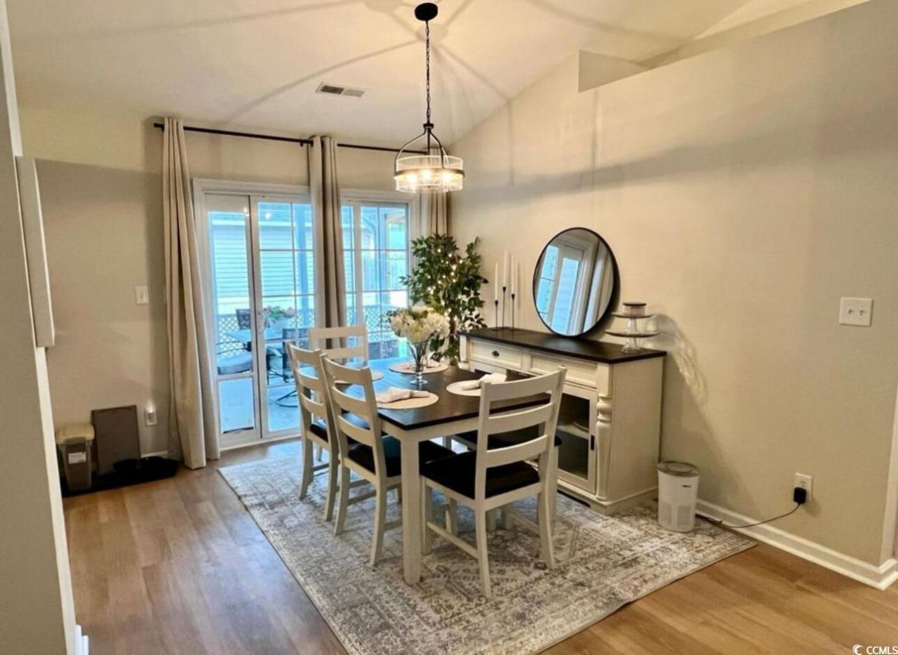 232 Oak Lea Dr. Photo 5