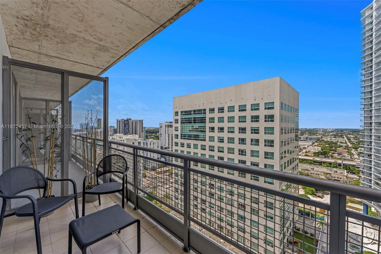 690 SW 1st Ct, Unit 2710, Miami, FL 33130 Photo