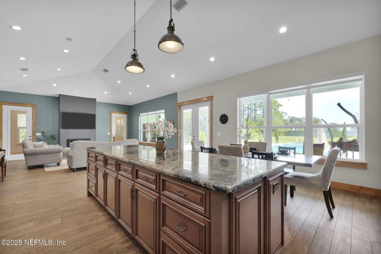 13045 Sawpit Road, Jacksonville, FL 32226 Photo