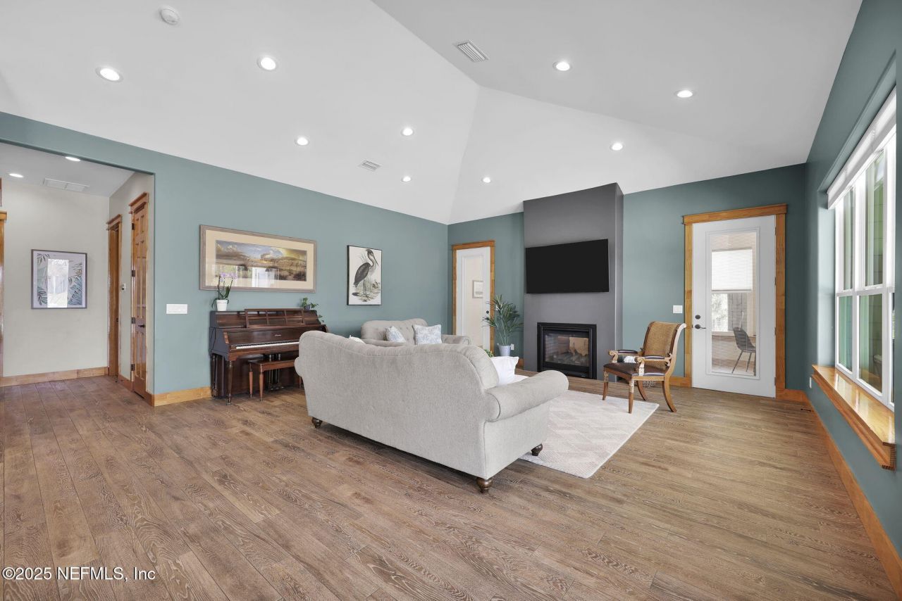 13045 Sawpit Road, Jacksonville, FL 32226 Photo