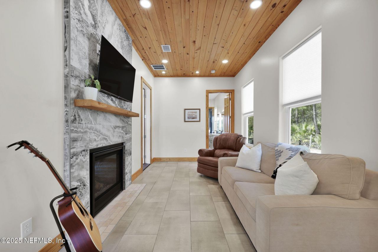 13045 Sawpit Road, Jacksonville, FL 32226 Photo