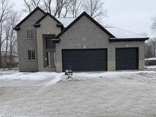 67730 Madeline Street, Richmond, MI 48062