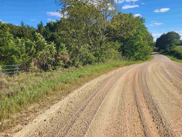 2943 W Hairpin Road, PEARL CITY, IL 61062