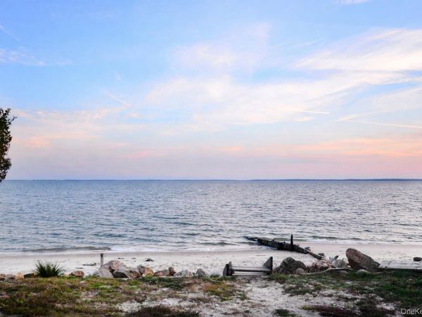 4415 Camp Mineola Road, Mattituck, NY 11952