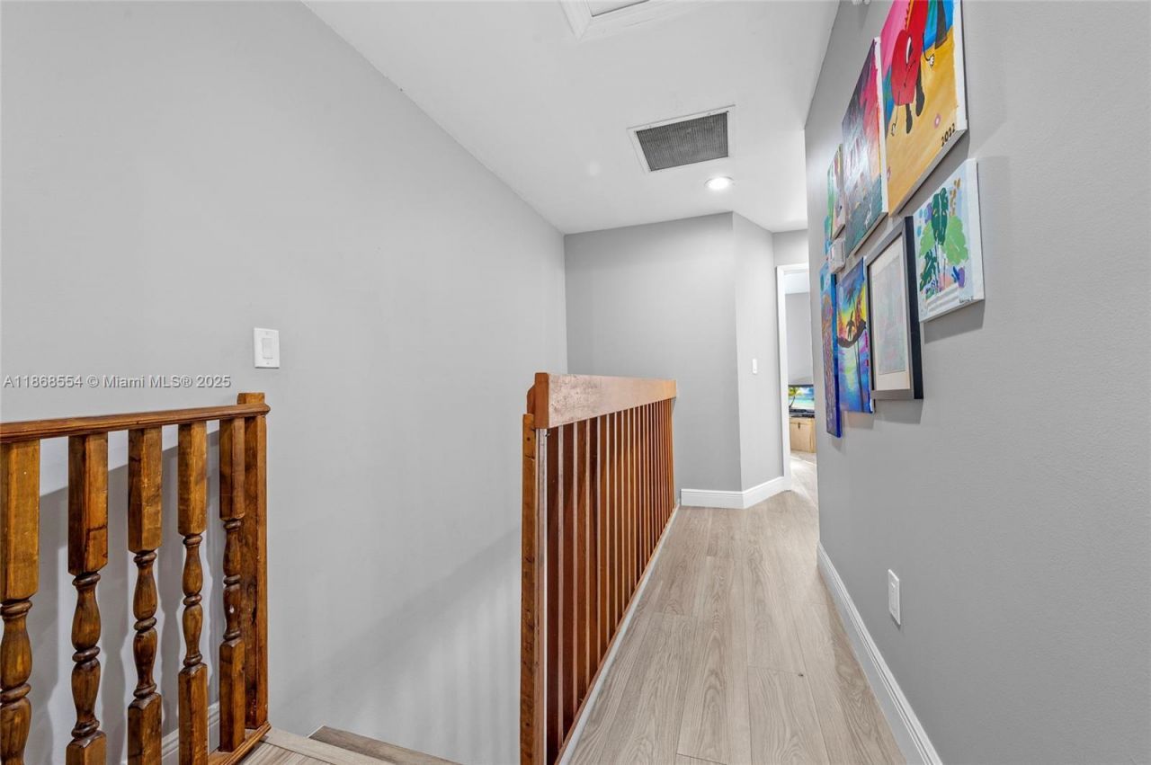 7068 Woodmont Ave, Tamarac, FL 33321 Photo