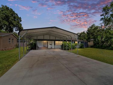 201 SE 31ST AVENUE, OCALA, FL 34471