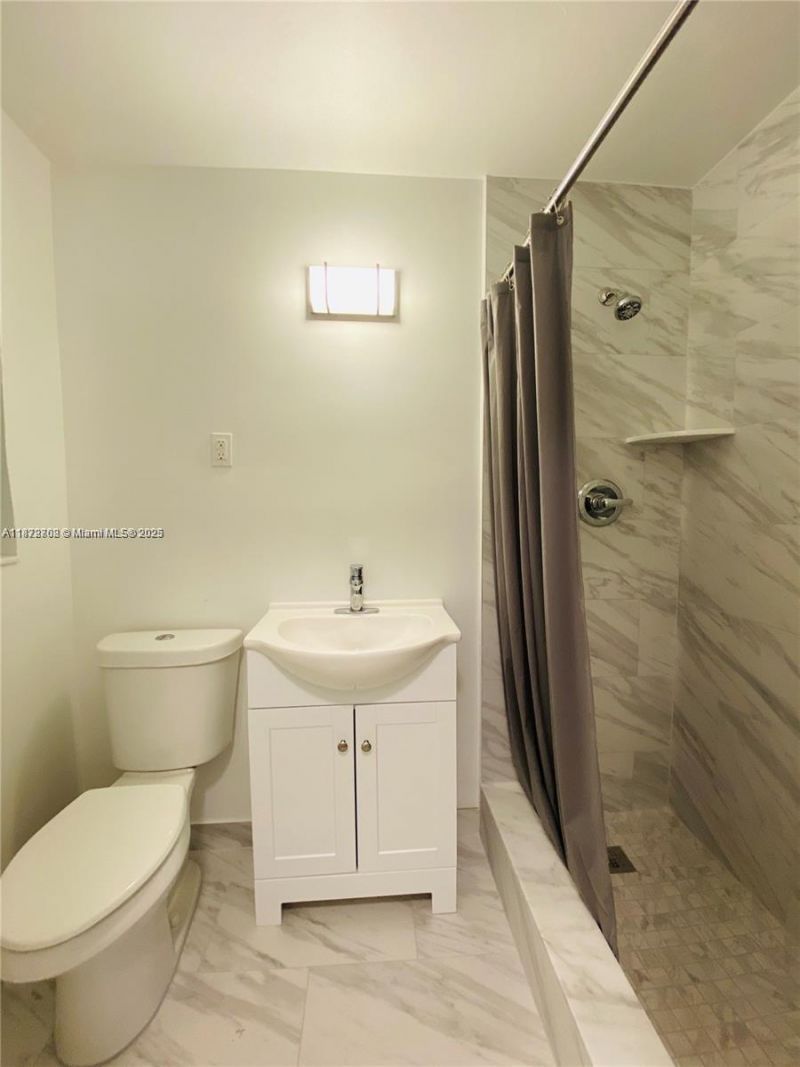 116 SE 9th Ct, Hallandale Beach, FL 33009 Photo