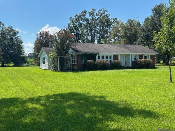 281 Plauche St, Morganza, LA 70759