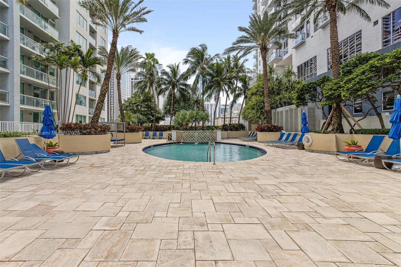 253 NE 2 St, Unit 626, Miami, FL 33132 Photo