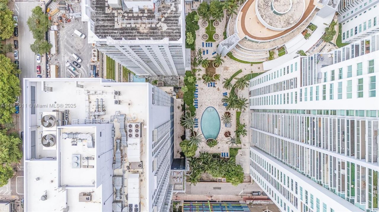 253 NE 2 St, Unit 626, Miami, FL 33132 Photo