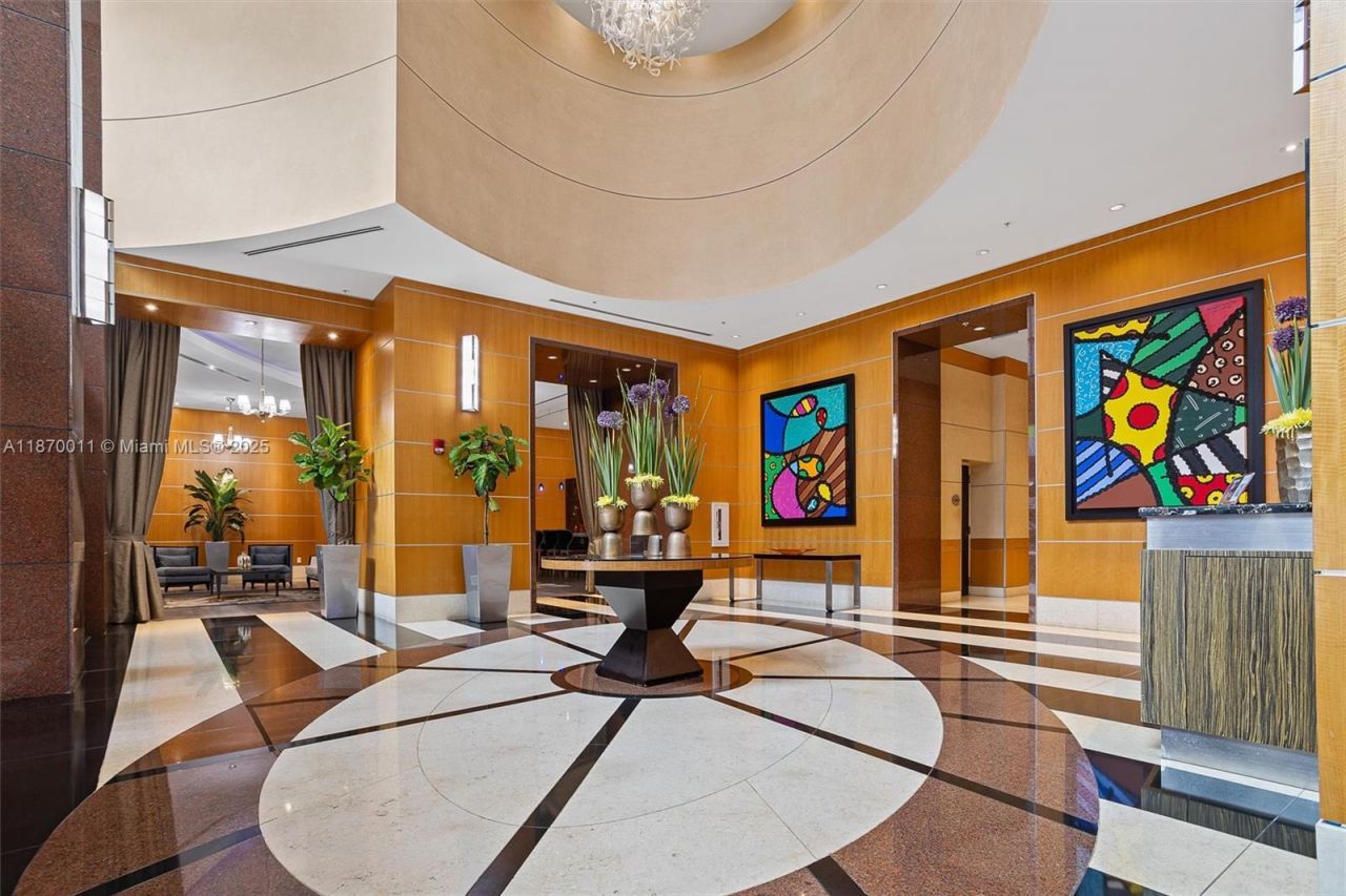 253 NE 2 St, Unit 626, Miami, FL 33132 Photo