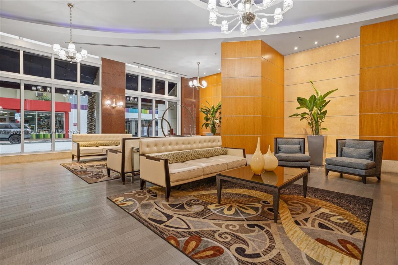 253 NE 2 St, Unit 626, Miami, FL 33132 Photo