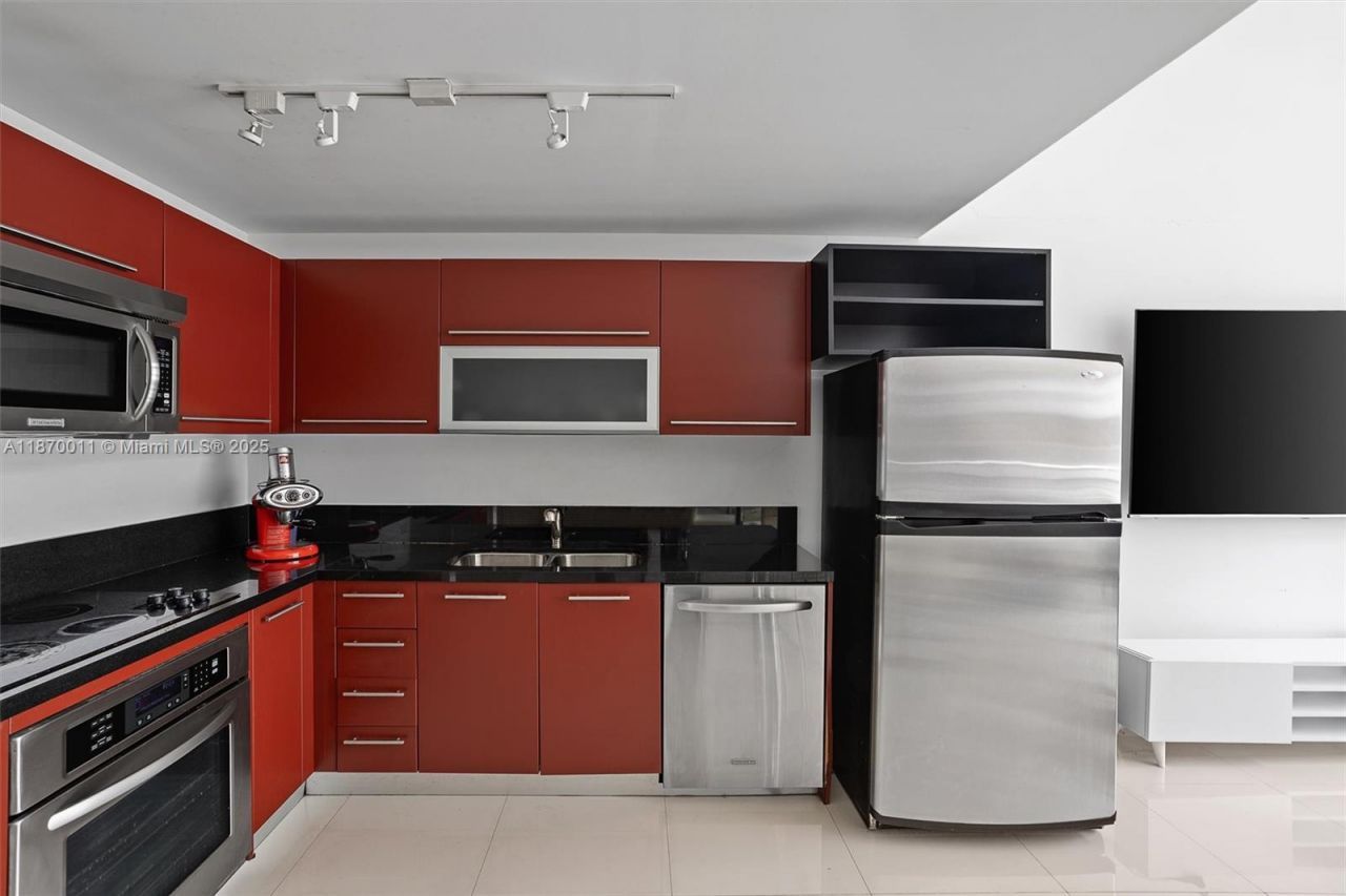 253 NE 2 St, Unit 626, Miami, FL 33132 Photo