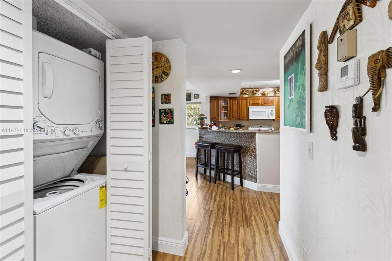 900 SW 125th Way, Unit 412R, Pembroke Pines, FL 33027 Photo