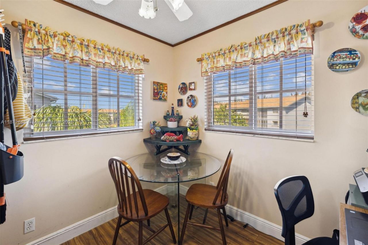 900 SW 125th Way, Unit 412R, Pembroke Pines, FL 33027 Photo