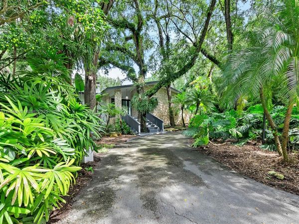 6565 SW 134th Dr, Pinecrest, FL 33156