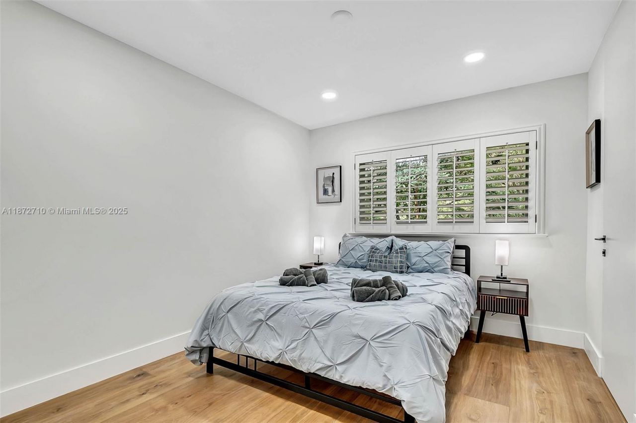 6565 SW 134th Dr, Pinecrest, FL 33156 Photo