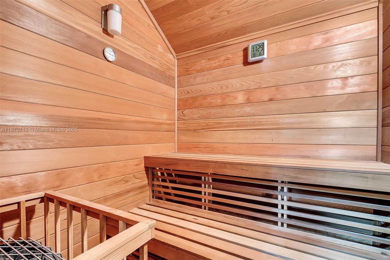 6565 SW 134th Dr, Pinecrest, FL 33156 Photo