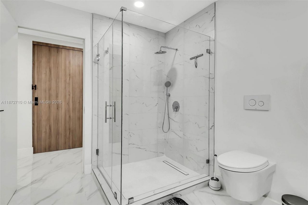 6565 SW 134th Dr, Pinecrest, FL 33156 Photo