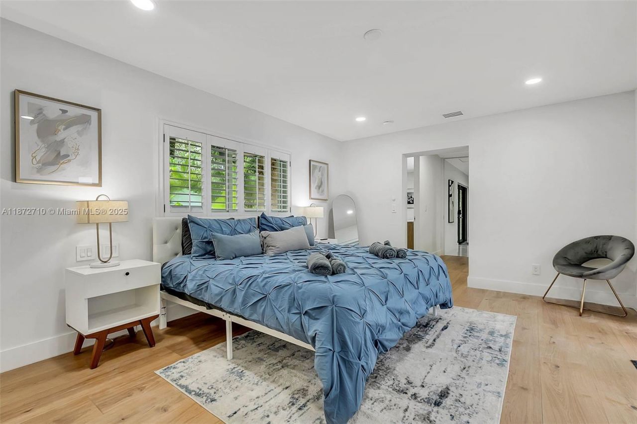 6565 SW 134th Dr, Pinecrest, FL 33156 Photo