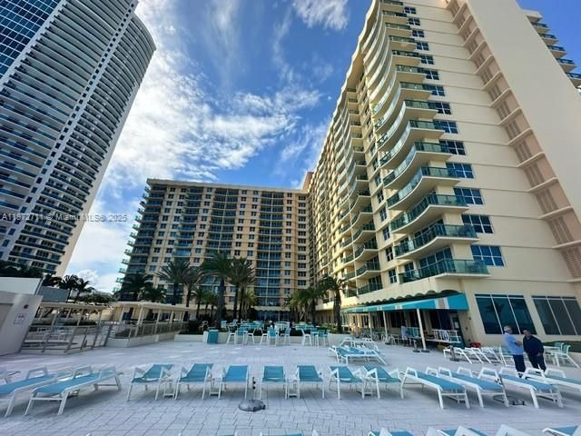 2501 S Ocean Dr, Unit 1418, Hollywood, FL 33019 Photo