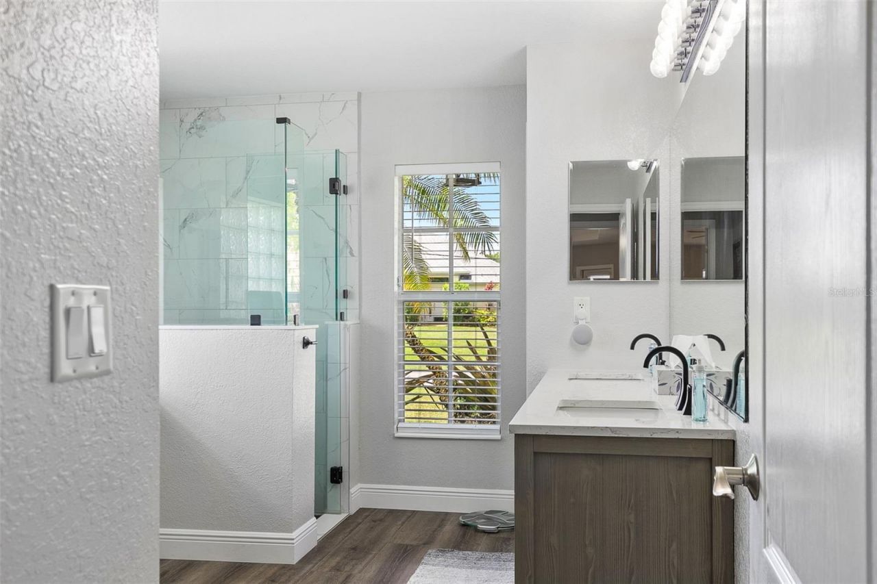 1282 Clearview Drive, Port Charlotte, FL 33953 Photo