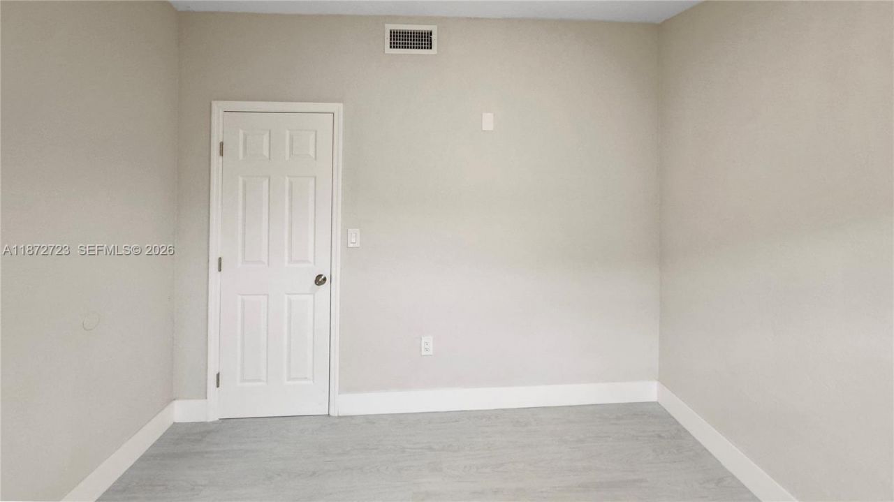 1557-55 NW 66th St, Miami, FL 33147 Photo