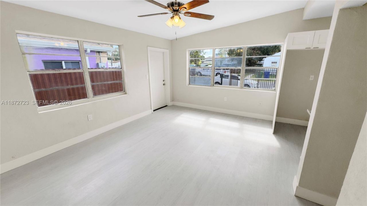 1557-55 NW 66th St, Miami, FL 33147 Photo