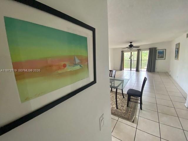 437 Lakeview Dr, Unit 201, Weston, FL 33326 Photo