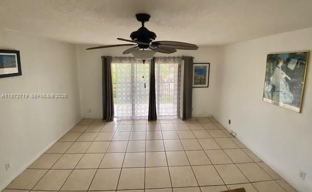 437 Lakeview Dr, Unit 201, Weston, FL 33326 Photo